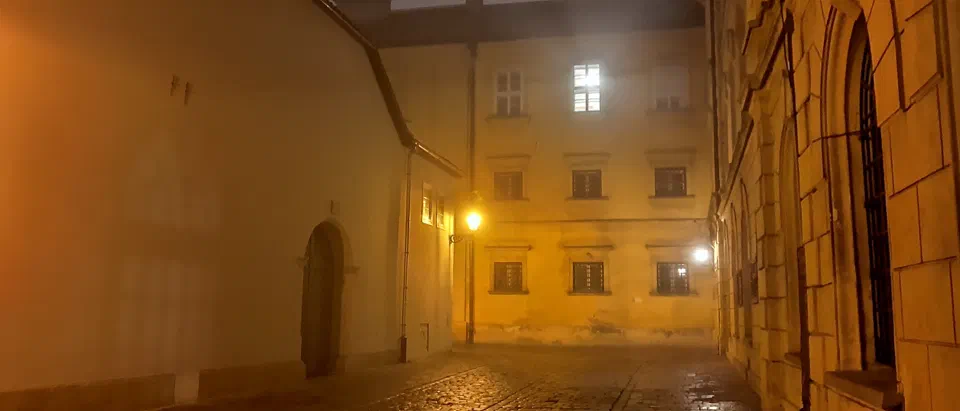 Mgła wieczorem w Krakowie – zdjęcie 16