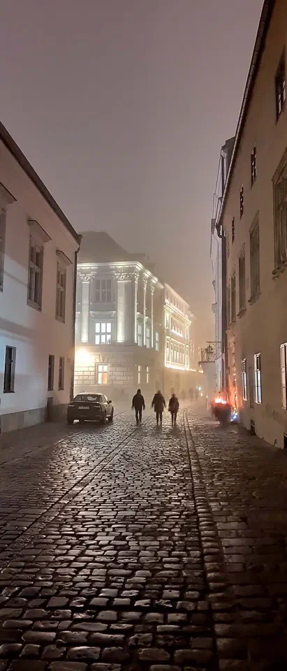 Mgła wieczorem w Krakowie – zdjęcie 9