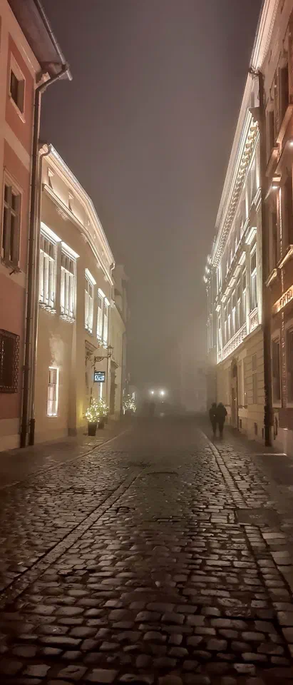 Mgła wieczorem w Krakowie – zdjęcie 14