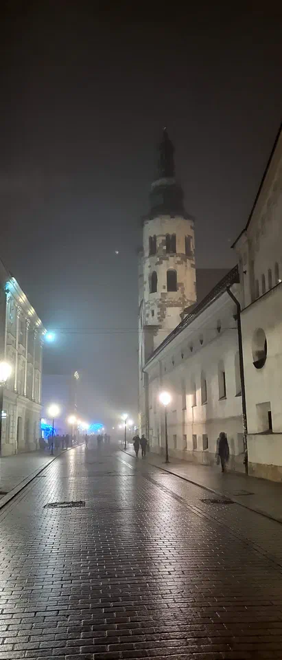 Mgła wieczorem w Krakowie – zdjęcie 32